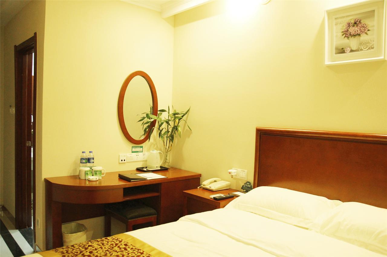 Greentree Inn Jiangsu Zhenjiang Danyang Development Zone Municipal Government Business Hotel Eksteriør billede